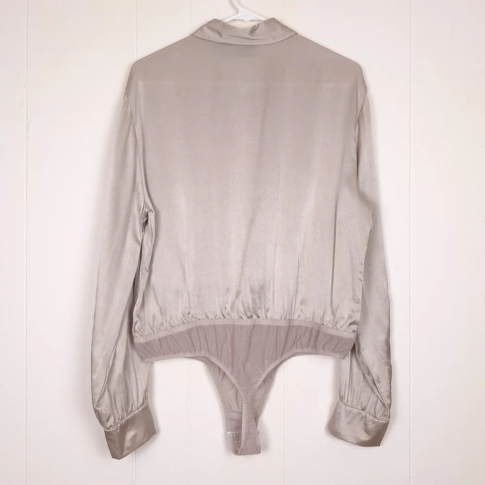 Shape FX 100% silk long sleeve button up shirt bodysuit champagne beige plus - Picture 2 of 8